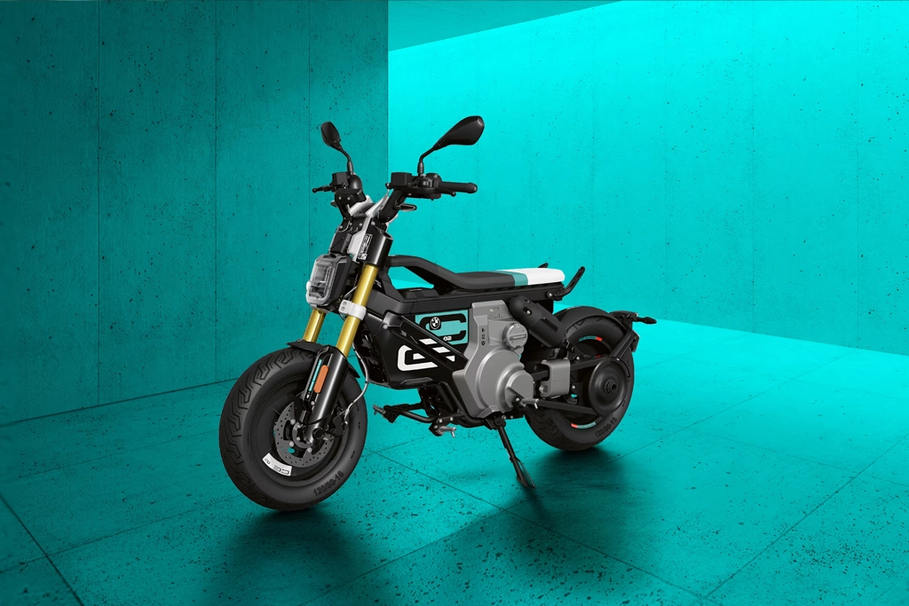 bmw_motorrad_ce_02_banner_1011480278.webp