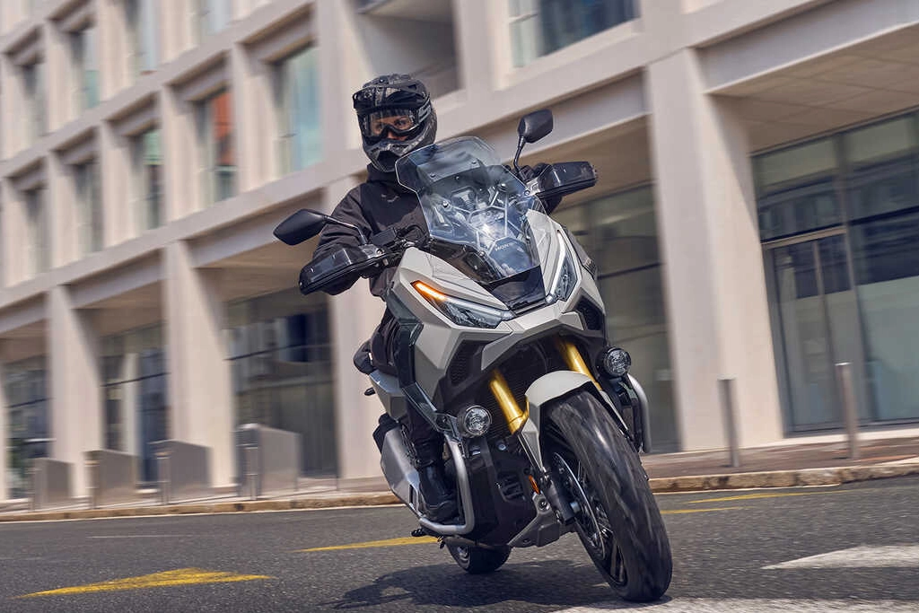 honda_x_adv_banner_1710889620.webp