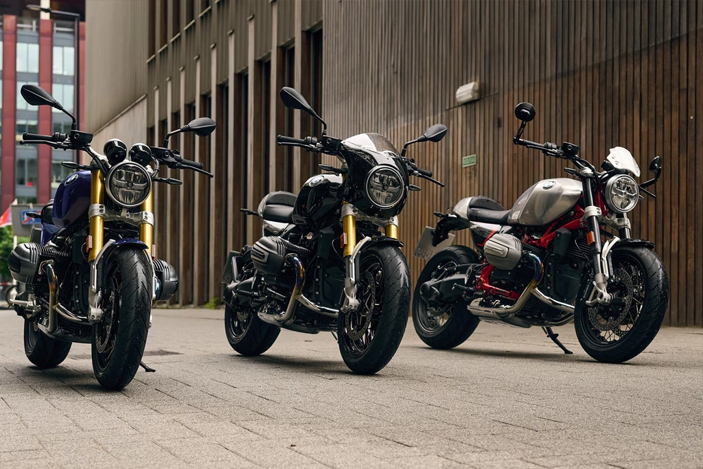 Vue avant de la BMW R 12 nineT avec phare rond