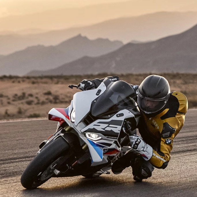 Tableau de bord TFT de la BMW Motorrad S 1000 RR