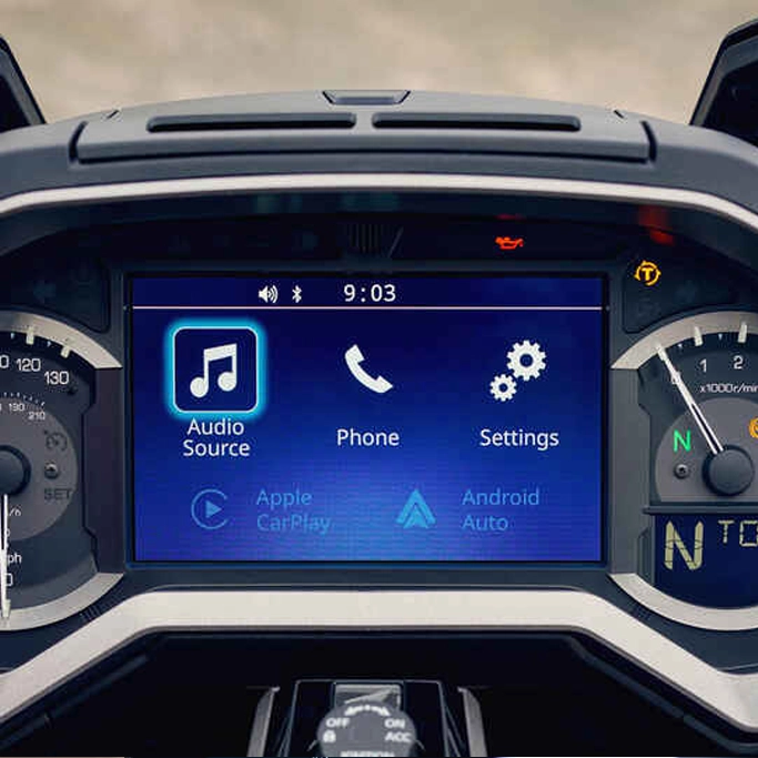 Tableau de bord et commandes de la Honda GOLD WING DCT