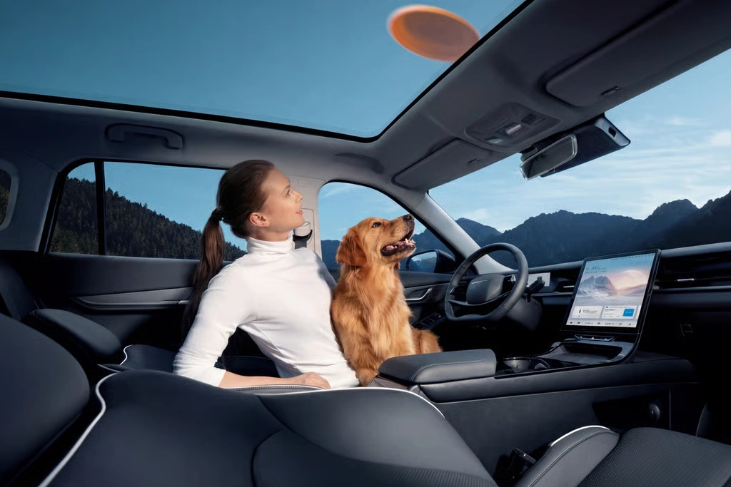 Intérieur spacieux et moderne du Jaecoo 5