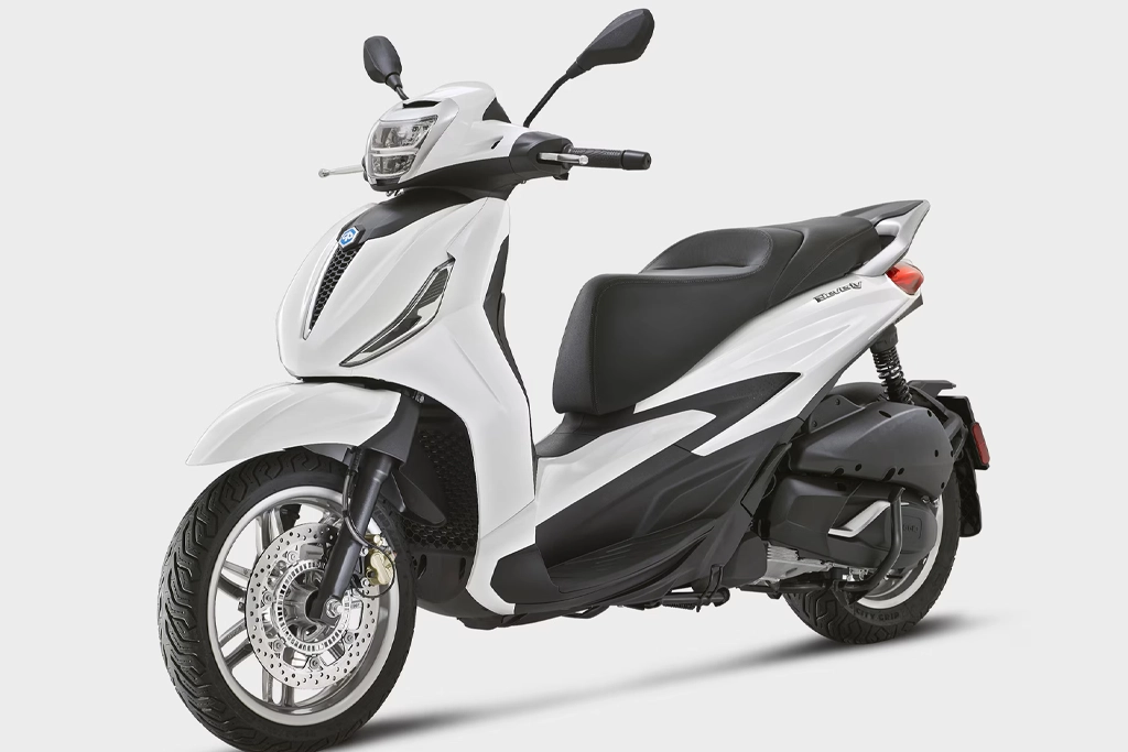 Tableau de bord digital du Piaggio Beverly