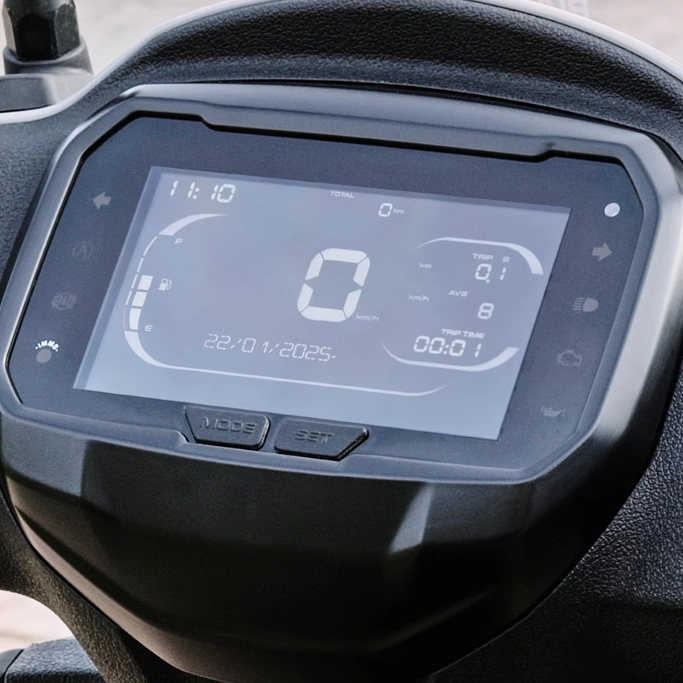 Tableau de bord du Piaggio Liberty avec affichage digital