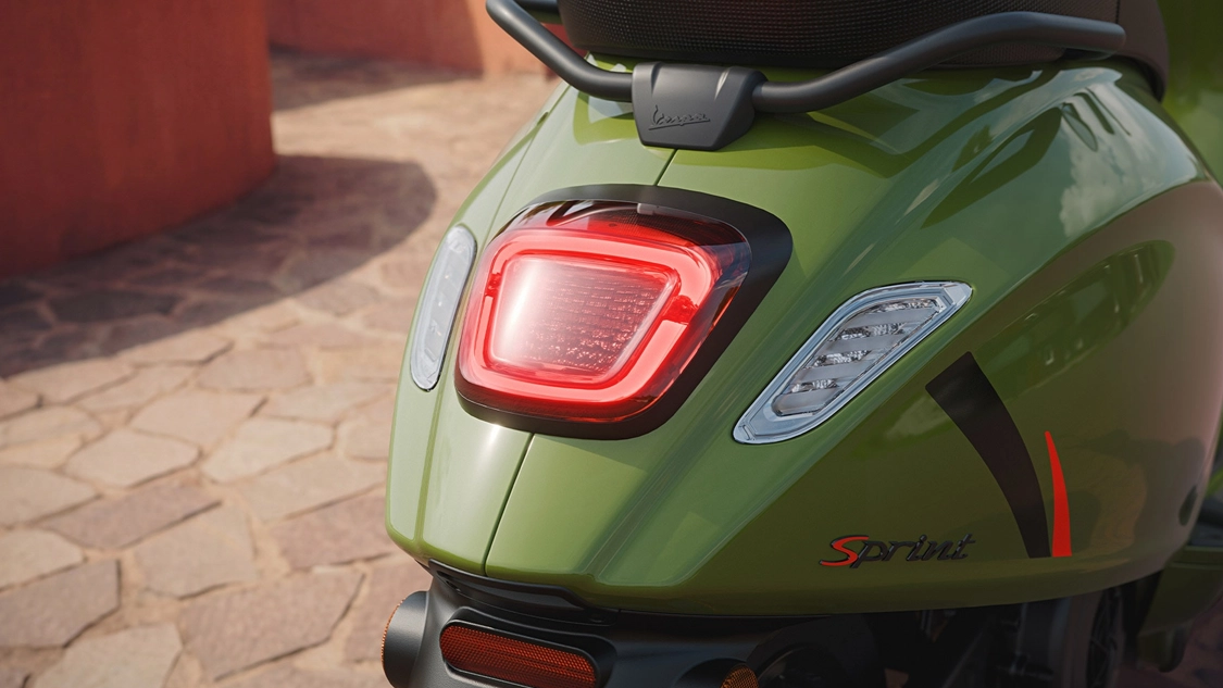 Tableau de bord numérique Vespa Sprint S